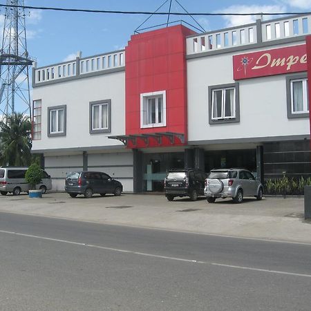 Kendari Imperial Hotel מראה חיצוני תמונה